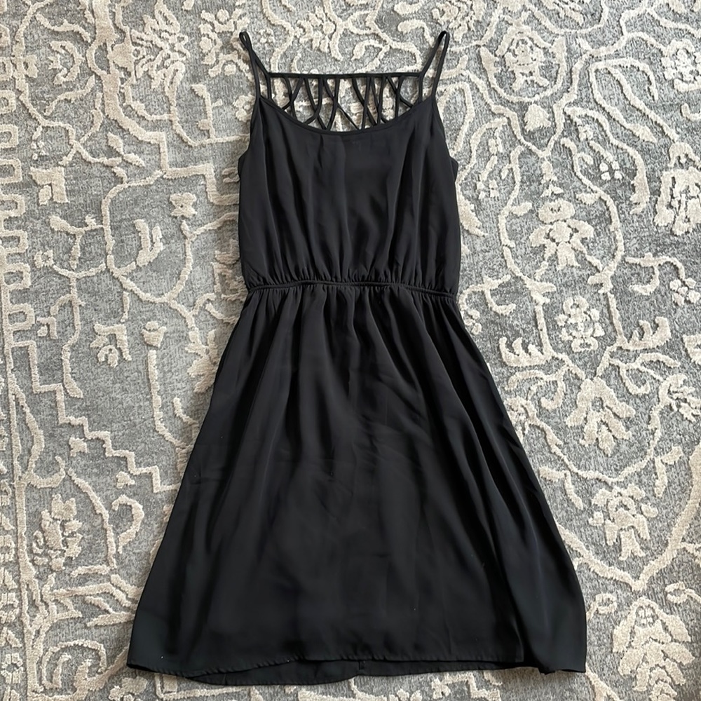 Studio Y chiffon material, knee length dress.
